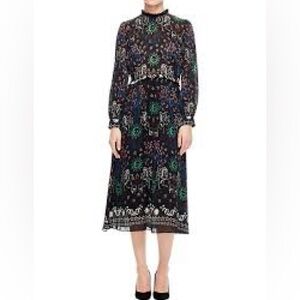 Gorgeous sandro modest dress size 38 new with tags!!